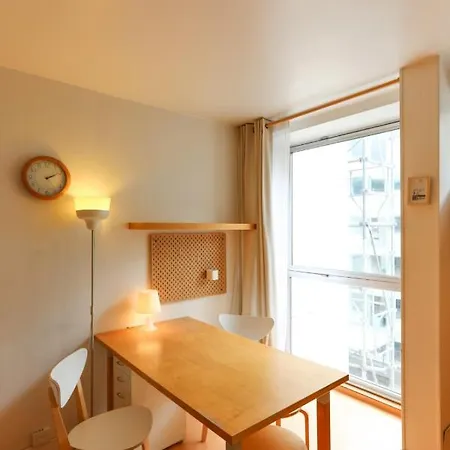 Charming And Bright Studio In The 13Th Paris